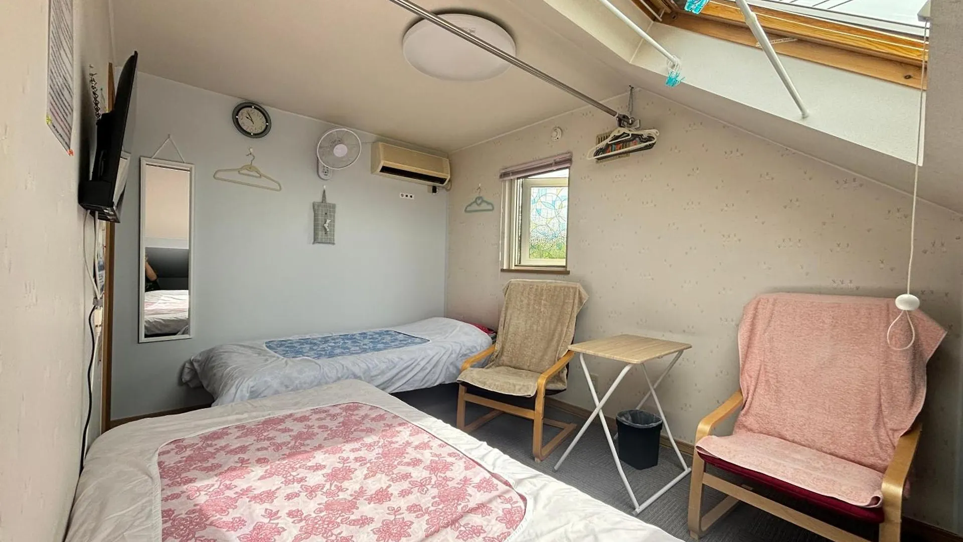公寓 Guest House モモ 带广