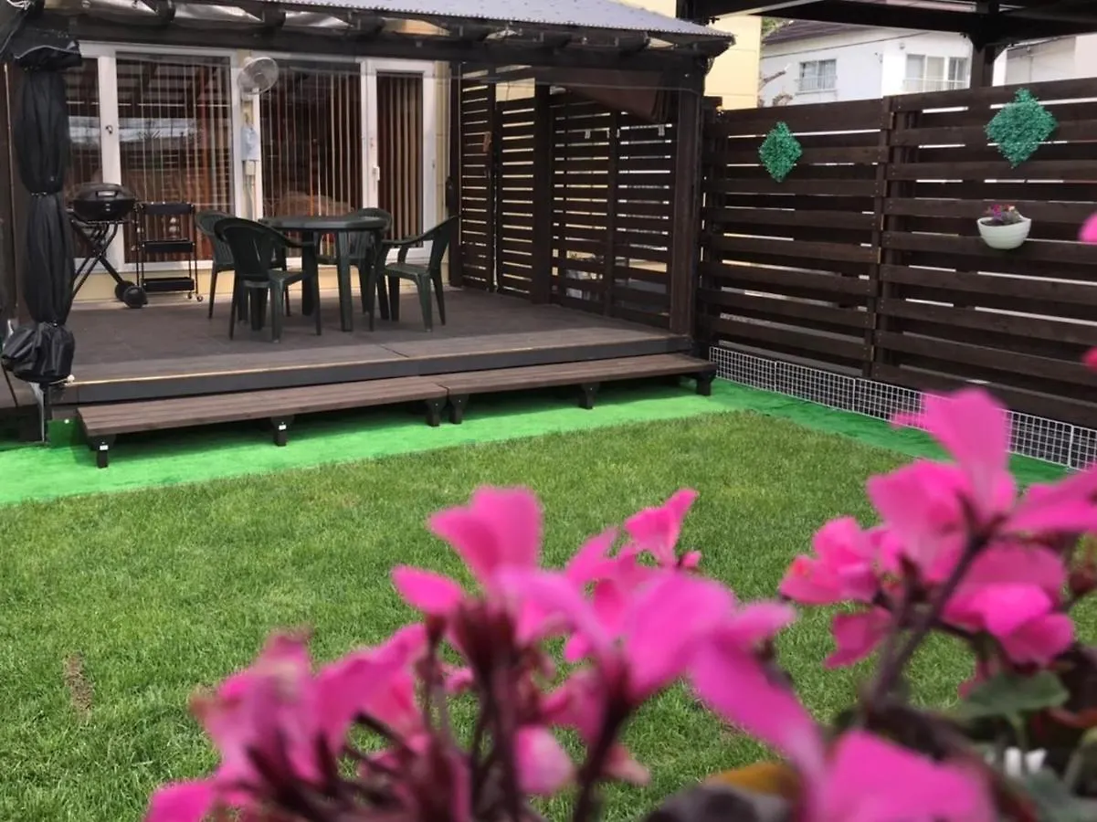 Guest House モモ Obihiro Japonsko